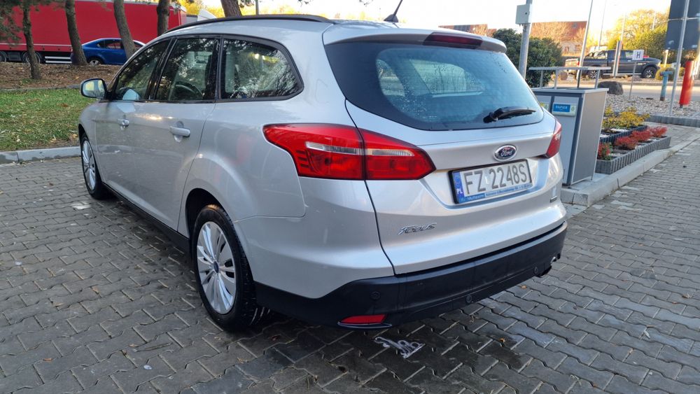 Ford focus  mk3 2017r 1.5 benzyna  pełen serwis salon polska