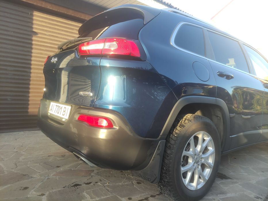 Jeep Cherokee Latitude Plus 2018 4WD