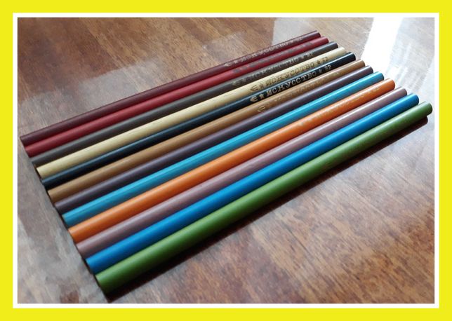 Продам набор цветных карандашей СССР для рисования