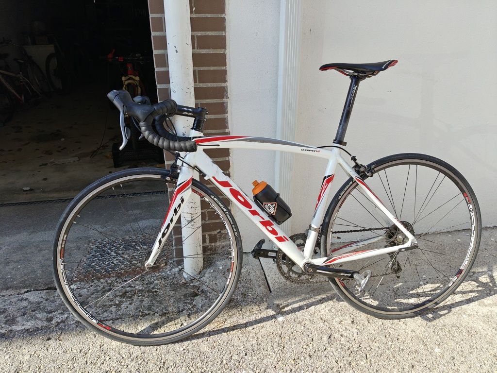 Bicicleta de estrada Jorbi
