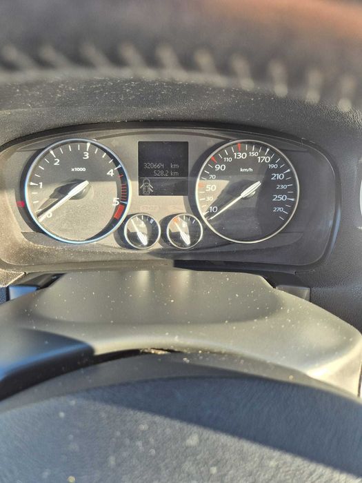Renault Laguna 3 2.0 150cv
