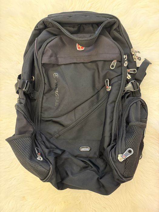 Продам рюкзак чорний