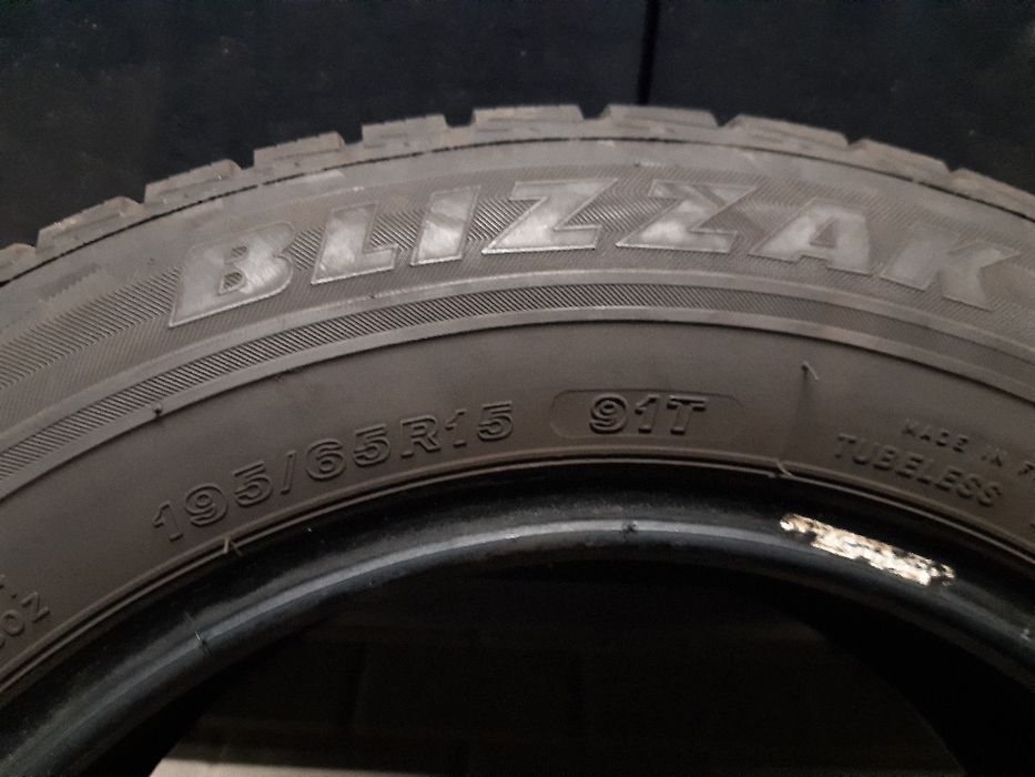Opony zimowe 195/65R15