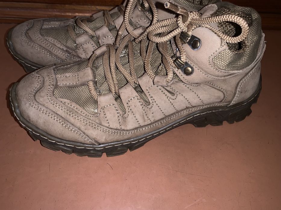 Трекинговые ботинки кроссовки кожаные