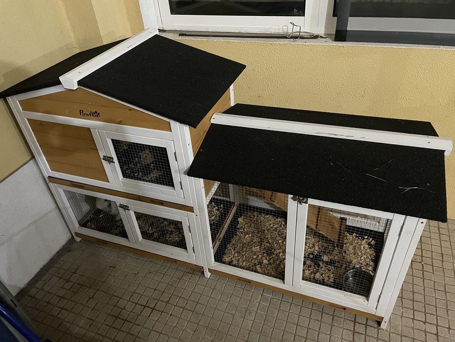 Coelheira / gaiola / casa de coelho