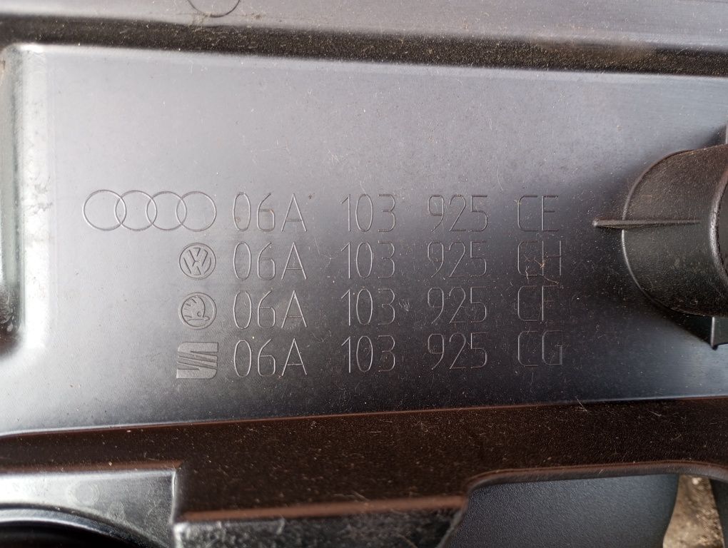 Pokrywa Silnika 1,6 MPI Seat Leon Toledo Altea Skoda Octavia Audi A3
