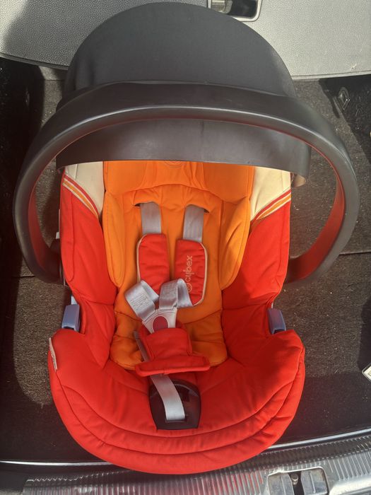 Fotelik/nosidełko Cybex Aton 5 Autumn Gold