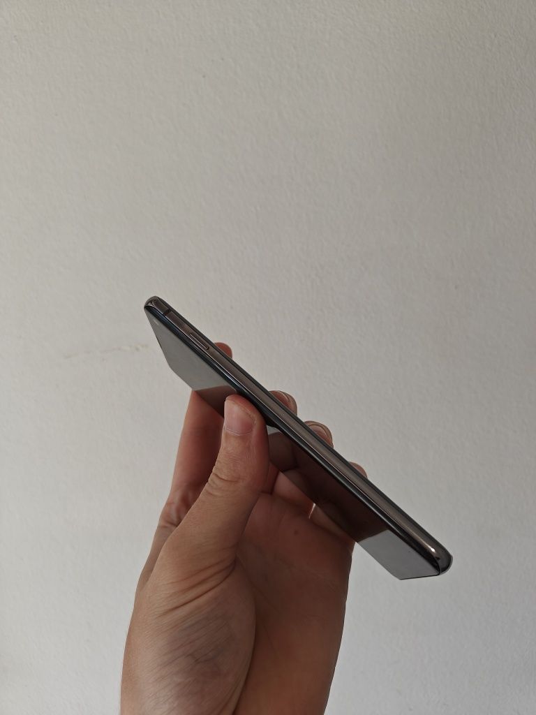 Samsung s10 Black 8/128gb Neverlock