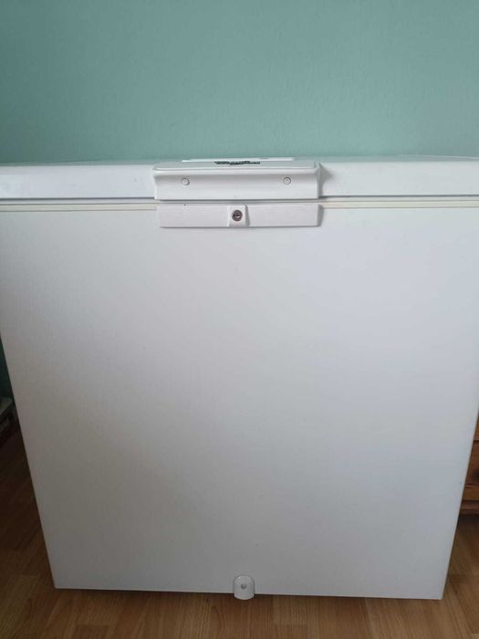 Whirlpool zamrażarka skrzyniowa stan bdb model WH2010 A+E