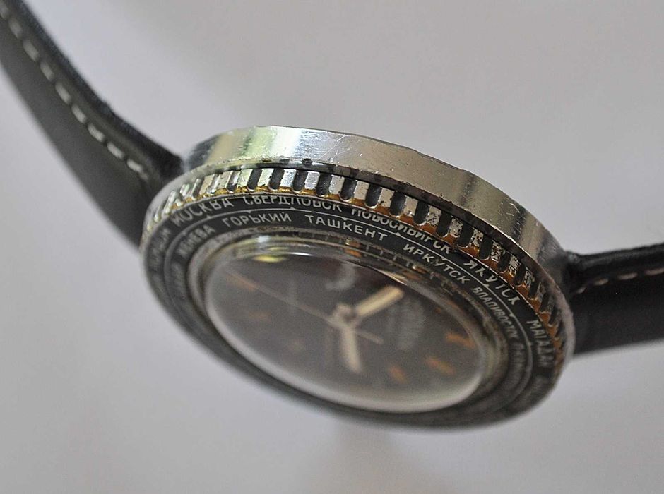 Mega Rzadka Rakieta World Time Cornawin 19 kamieni...