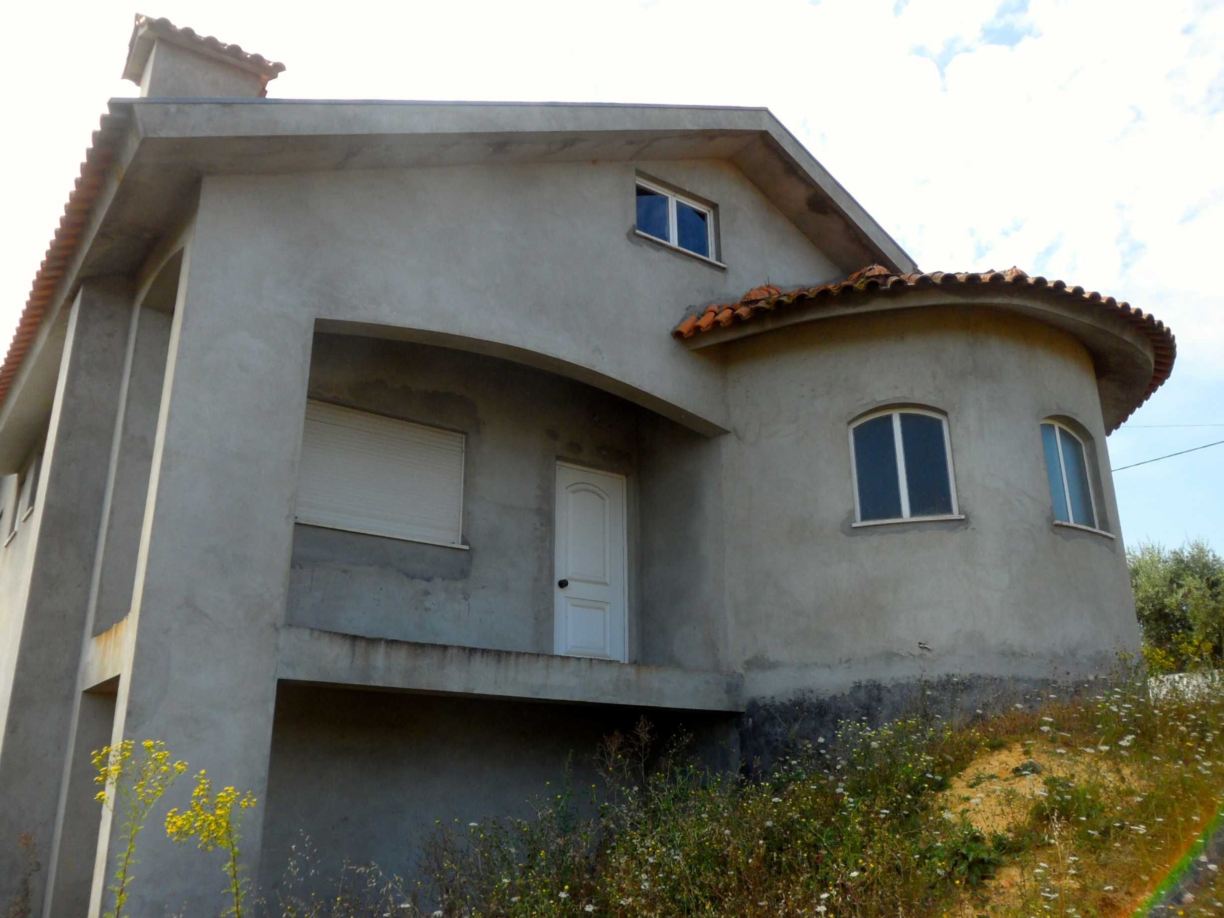 Casa com terreno