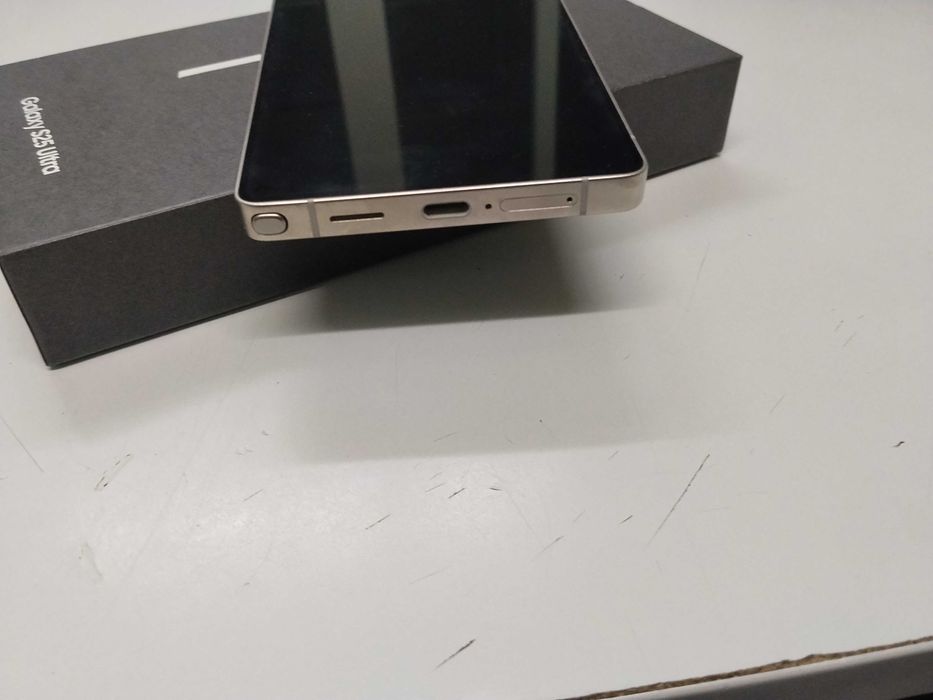 Samsung S25 ULTRA Titanium Black c/Novo com Fatura e Garantia