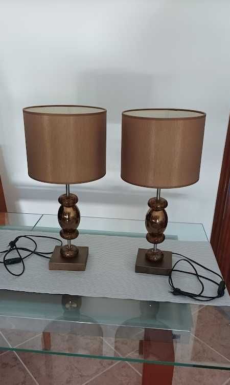 Candeeiros de mesa