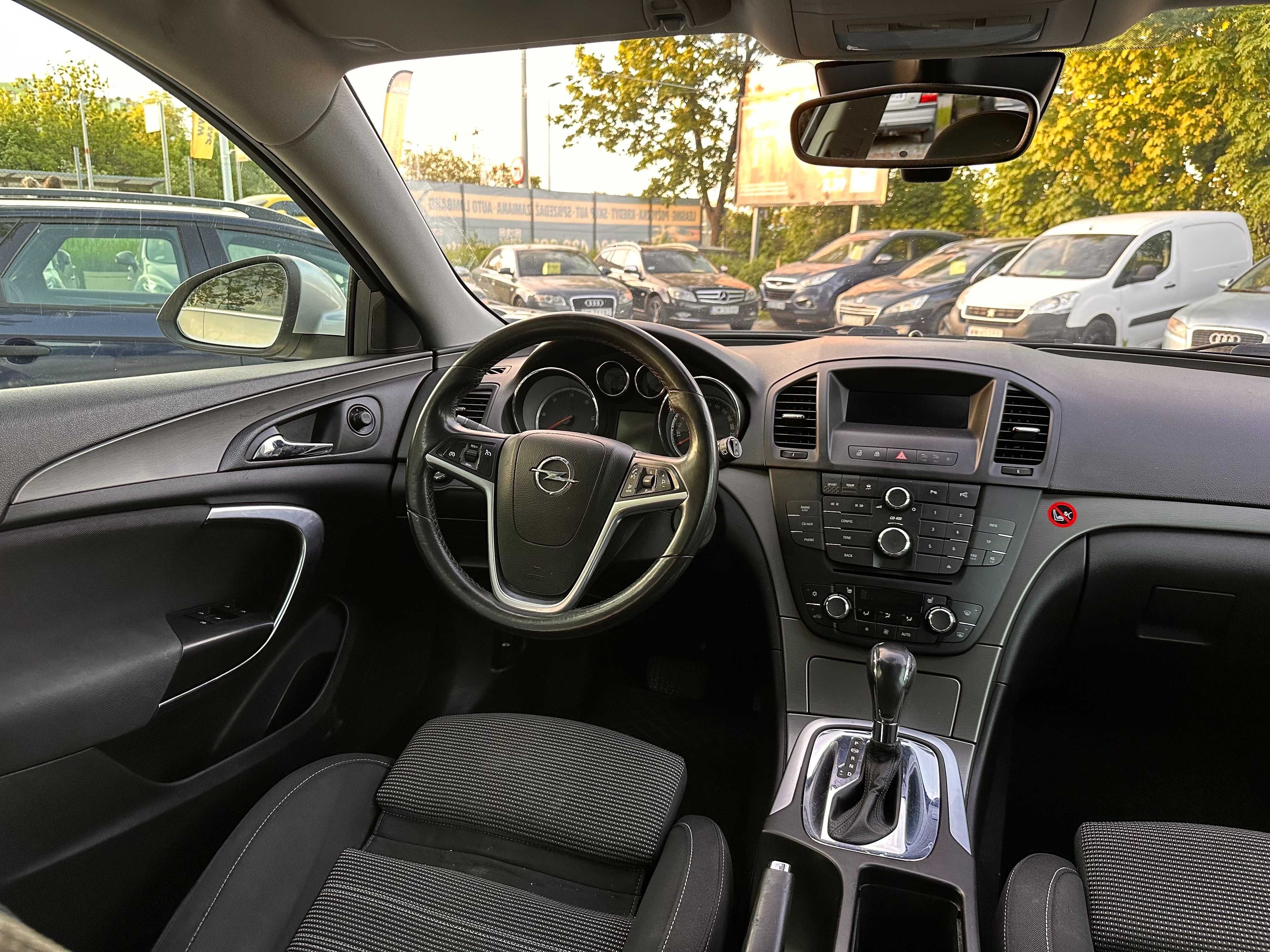 Opel Insignia 4x4|2.0 CDTI 160KM|Automat|Xenon|Asystent parkingu|2011