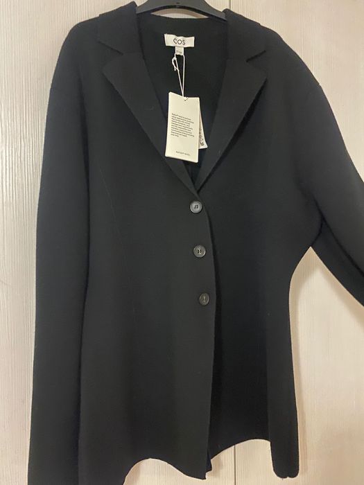 Продам жакет, піджак cos , вовна