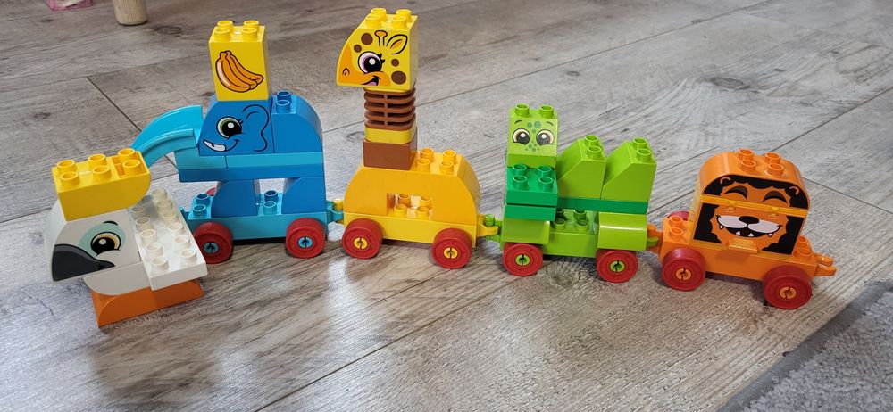 Zestaw klocków lego duplo