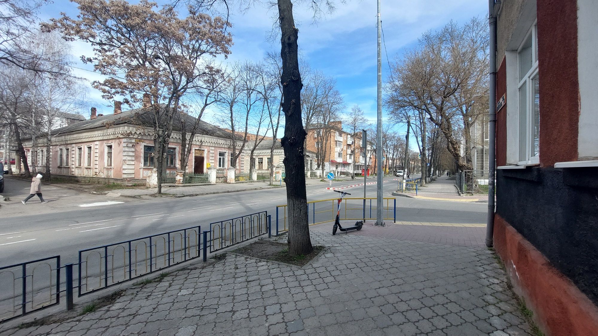 Продам квартири. Вул.Київська,41.