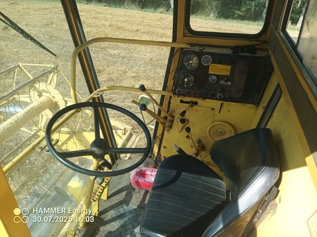 New Holland 8030