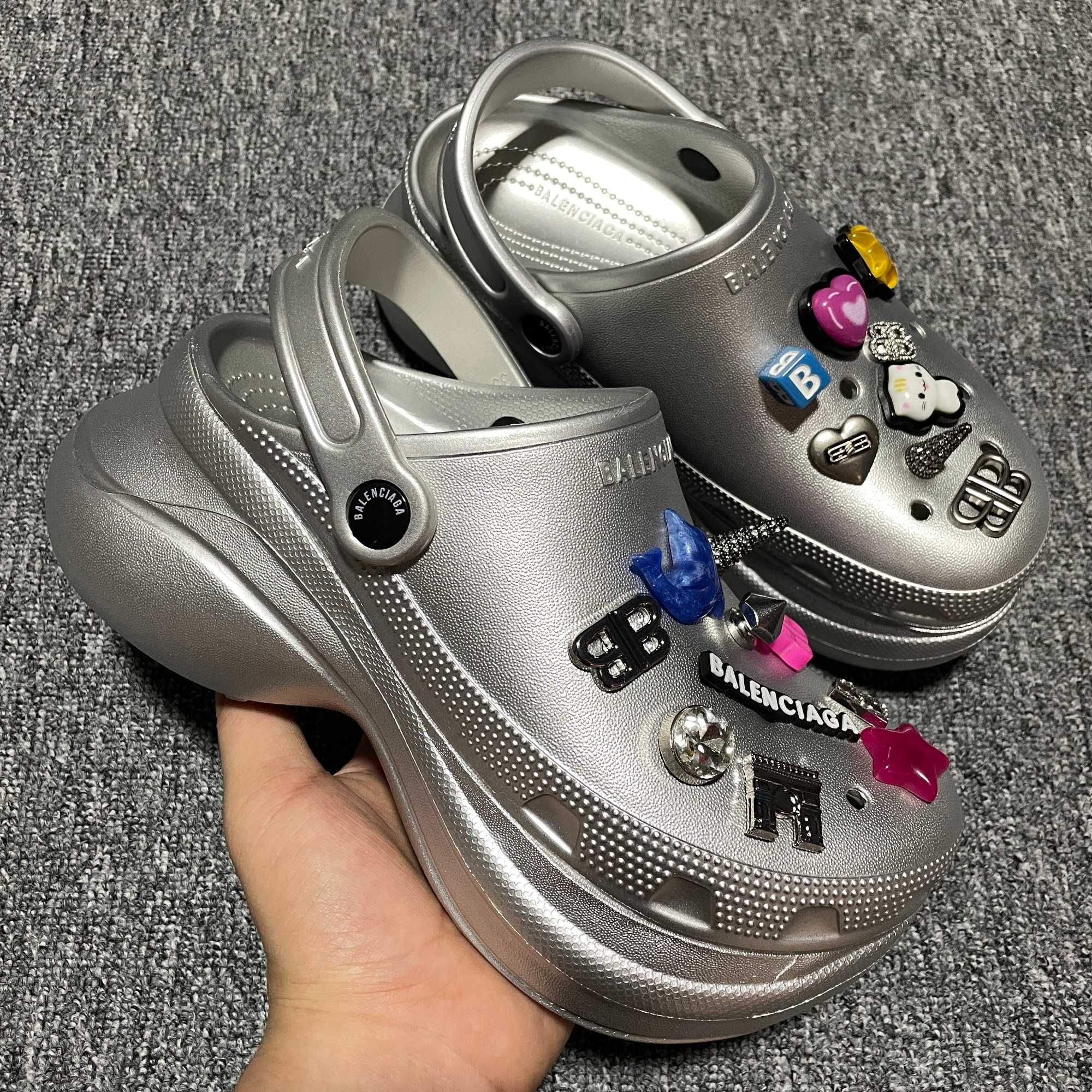 Кроксы Balenciaga Crocs Mule Jibbitz in Black баленсиага кроксы