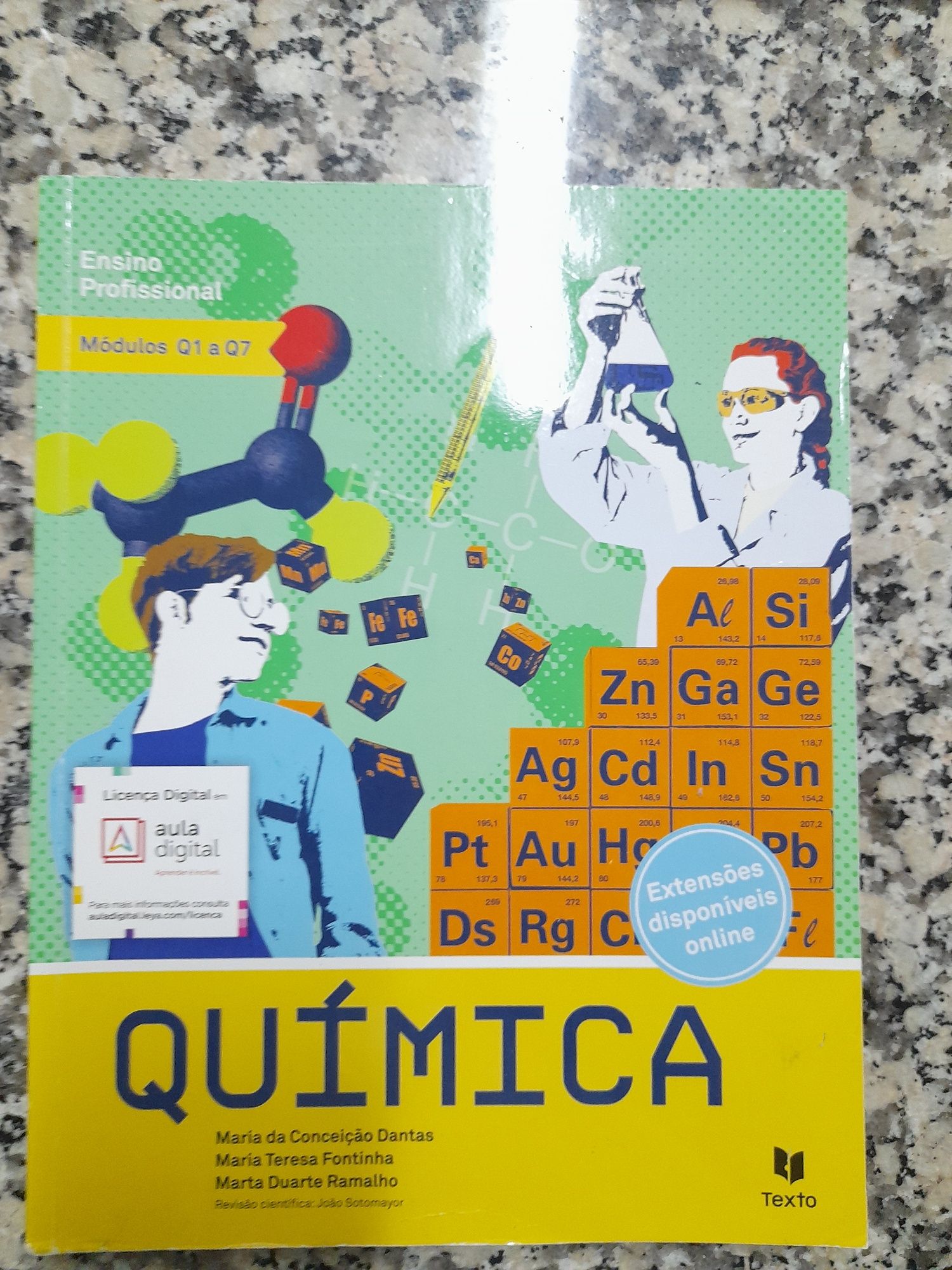 Livros escolares para encino profissional