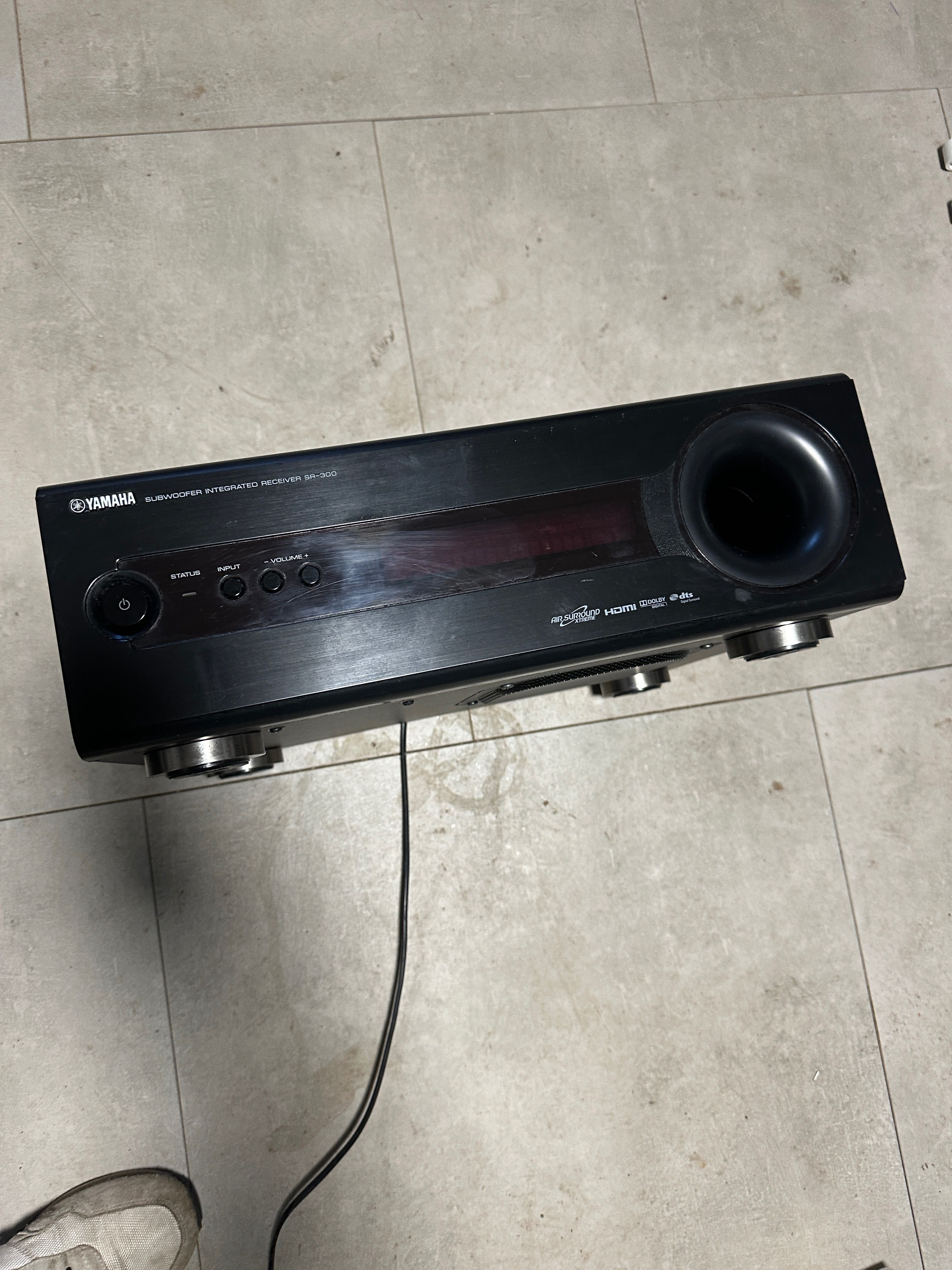 Wzmacniacz YAMAHA SR-300 2,1 z subwooferem i pilotem