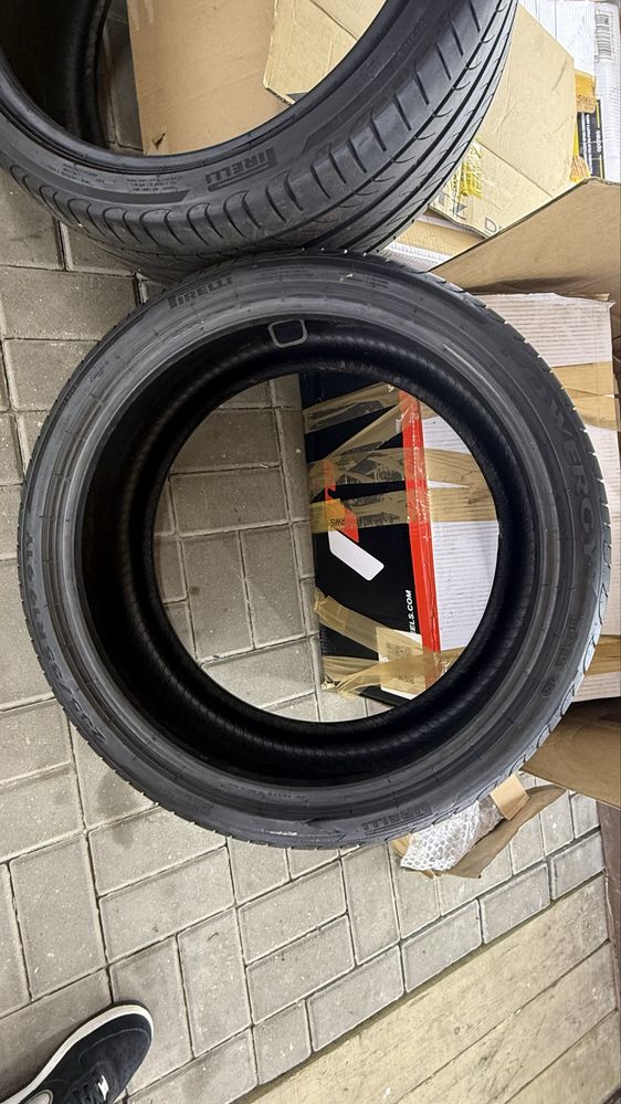 Opony Pirelli/Minerva 19 Cali
