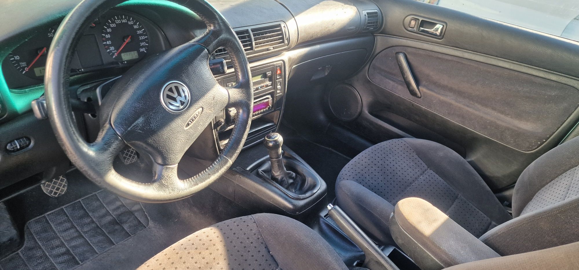 Volkswagen Passat 1.8 benzyna