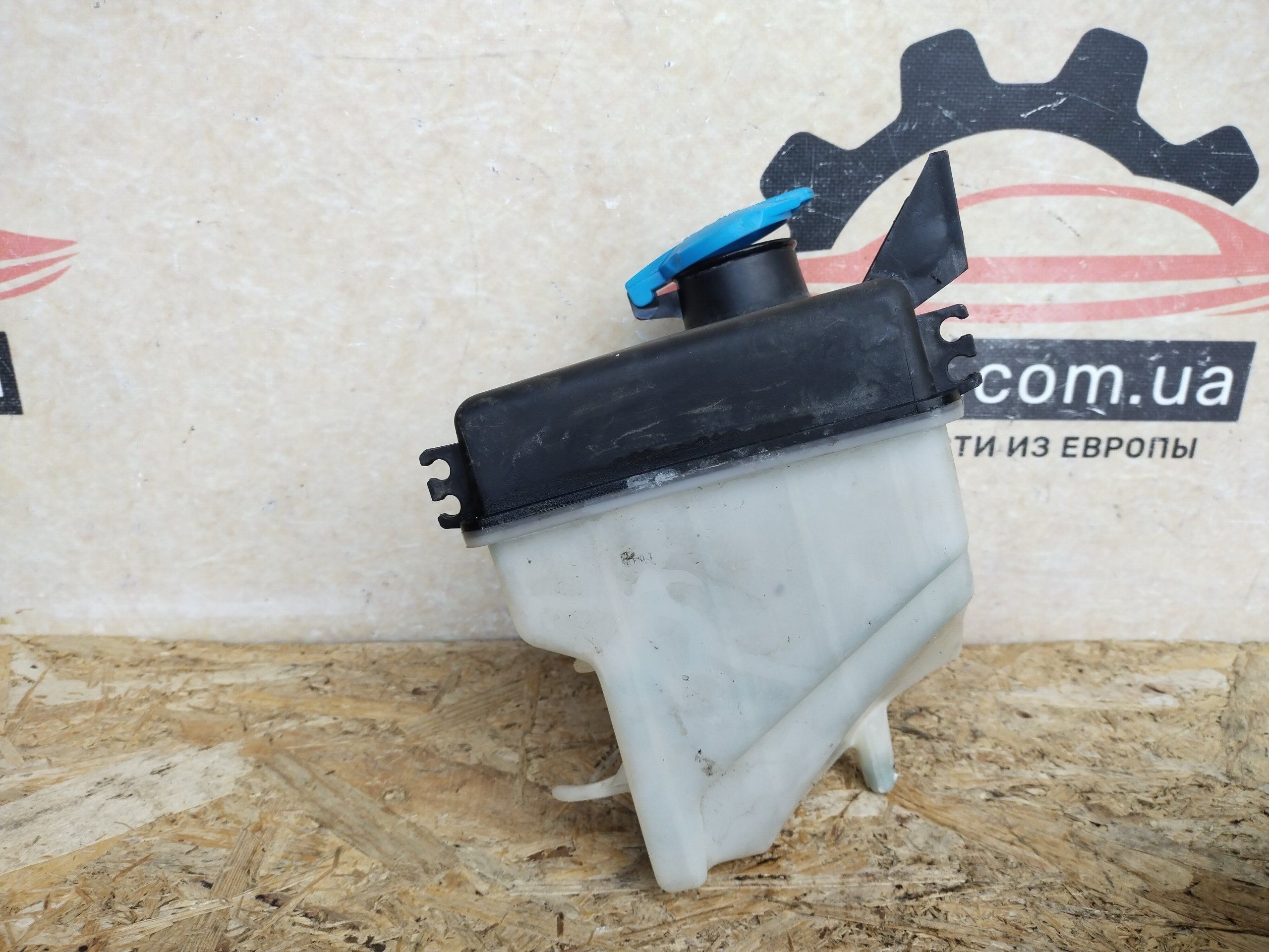 Hyundai Getz 2002-2005 Бачок омывателя 98610-1C001 \ 98610-1C101