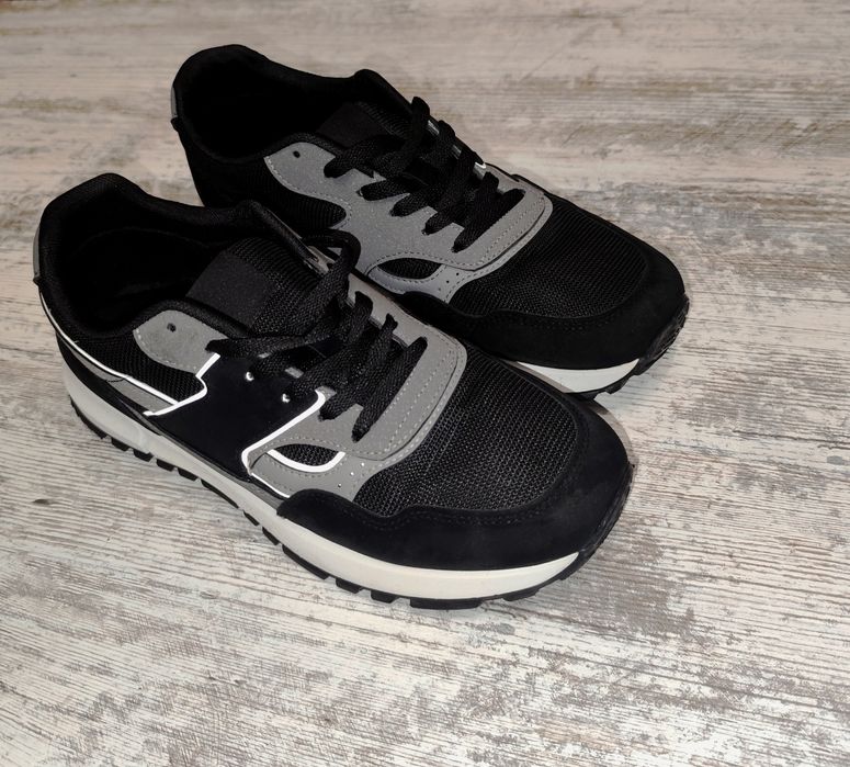 Кросівки Yuki чоловічі 43