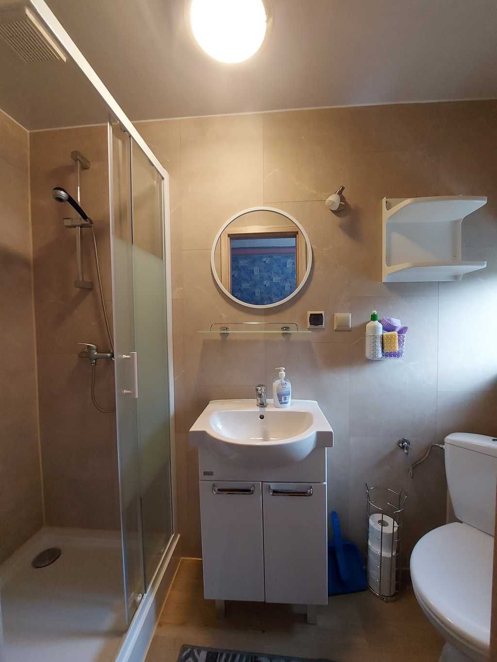Wolne od 29.08 Apartament i pokoje . Centrum. Noclegi .Góry