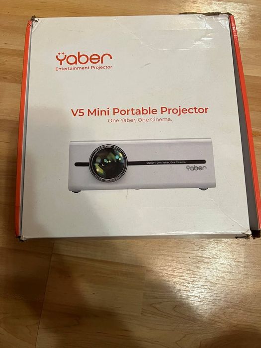YABER V5 — це міні-проектор