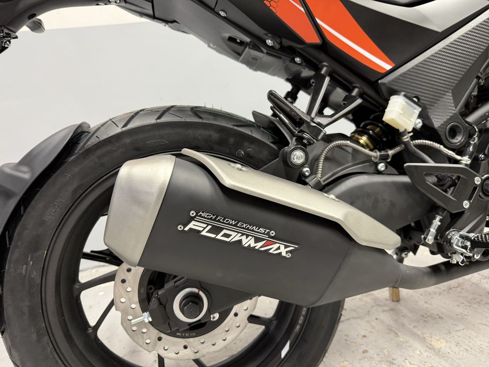 Мотоцикл GEON Vertex 300