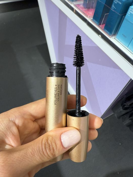 Туш Kiko luxurious lashes  extra volumeyes +