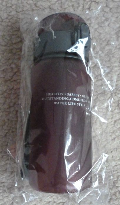 Szczelna sportowa butelka na wodę ,