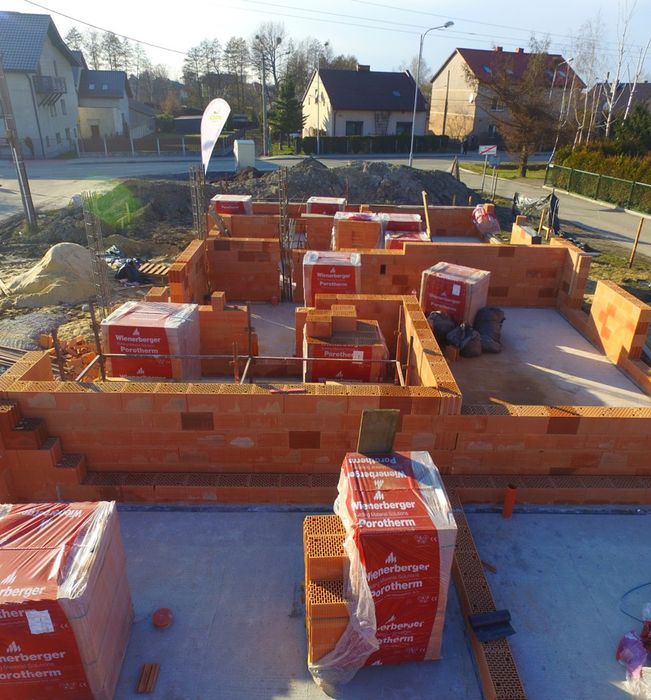 Budowa fundamentów / Domów pod klucz / Hydroizolacje OPI INVEST