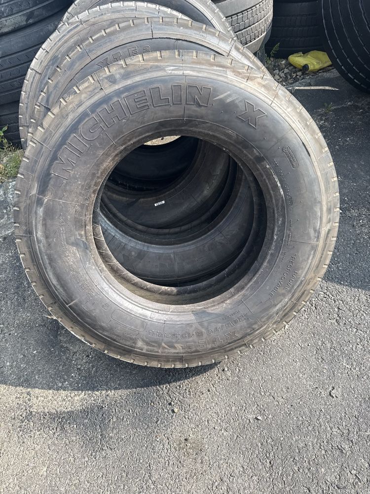 245/70/19,5 Michelin XTE2
