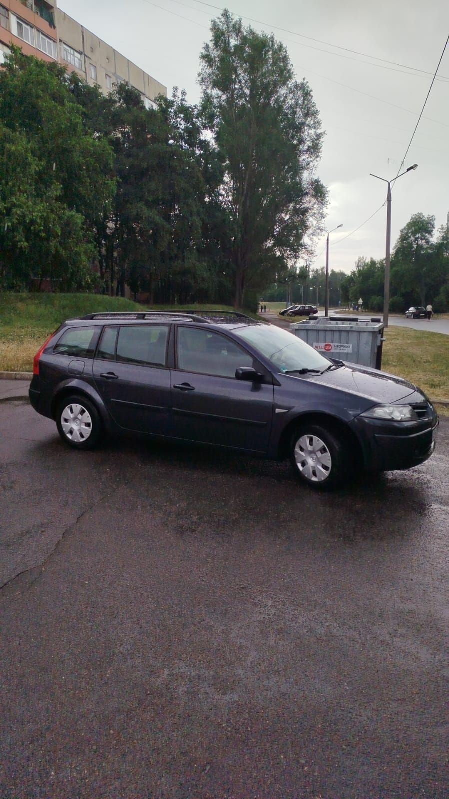 Рено меган RENAULT MEGANE універсал 2009 рік 1,6 см3 бензин