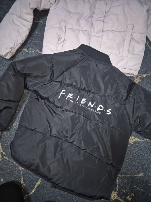 Kurtka zimowa rozm 140