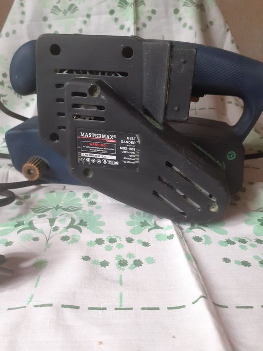 Продам шлифовальную машину