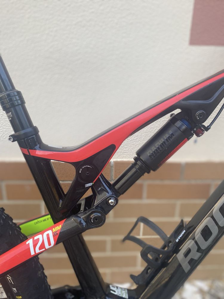 Bicicleta de carbono roda 29.