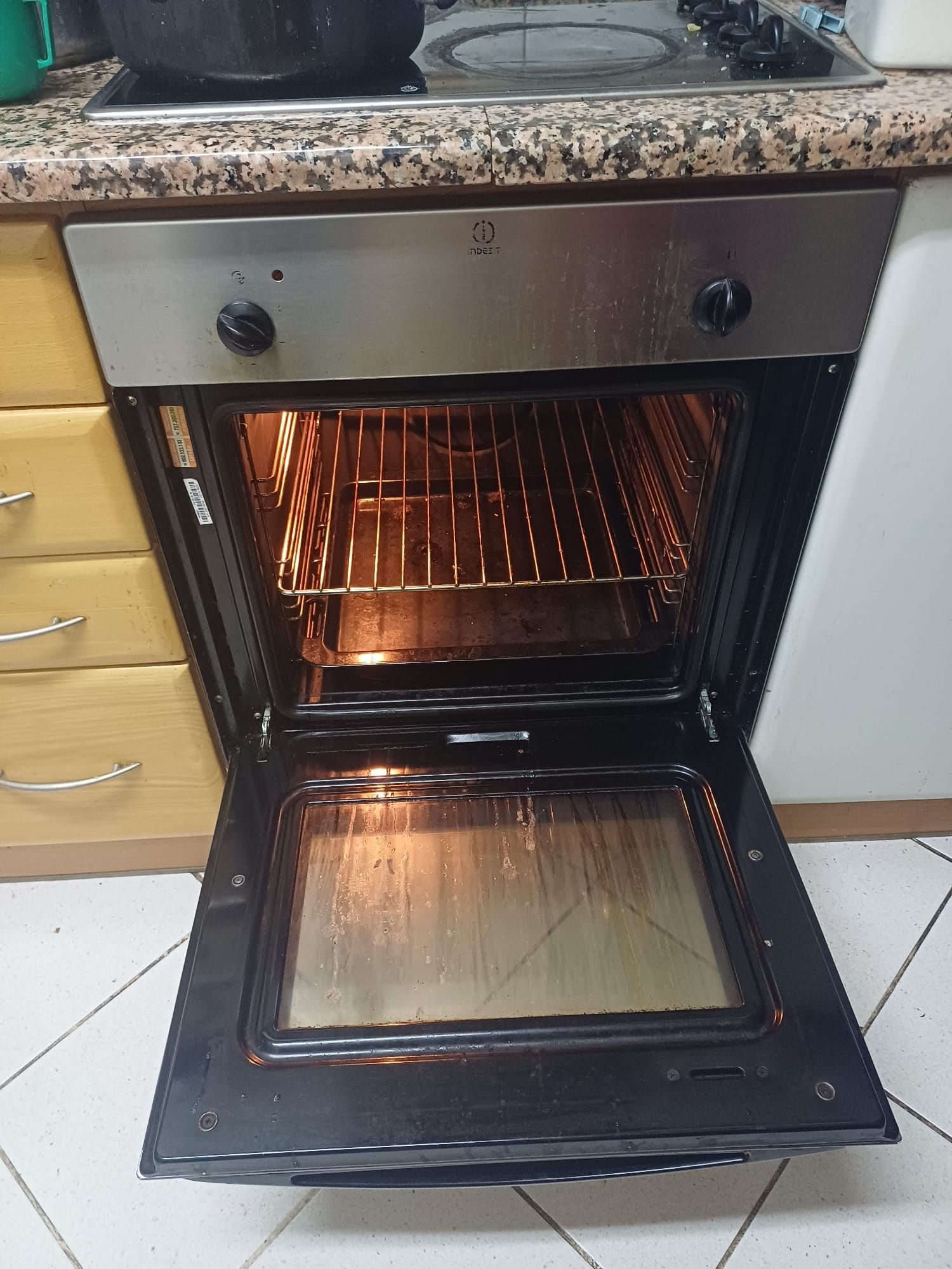 Forno eléctrico indesit