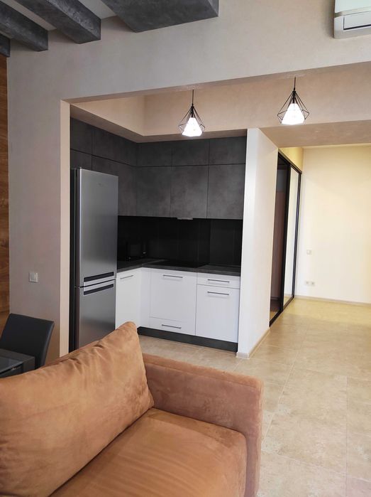 Продам красивую 1к квартиру в Аркадии. 62 м2.