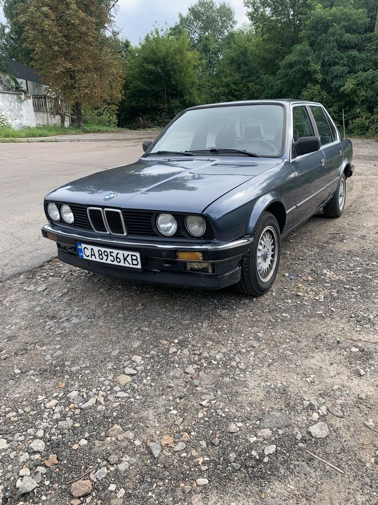 Продам BMW e30, 318i 1986