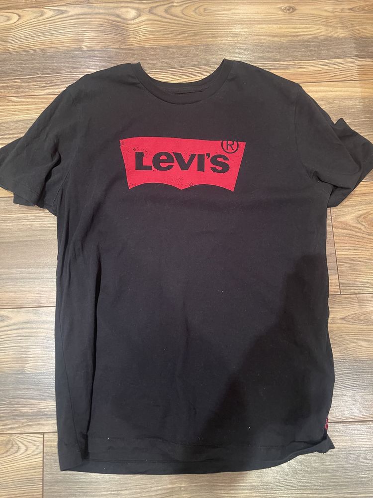 Levi’s футболка