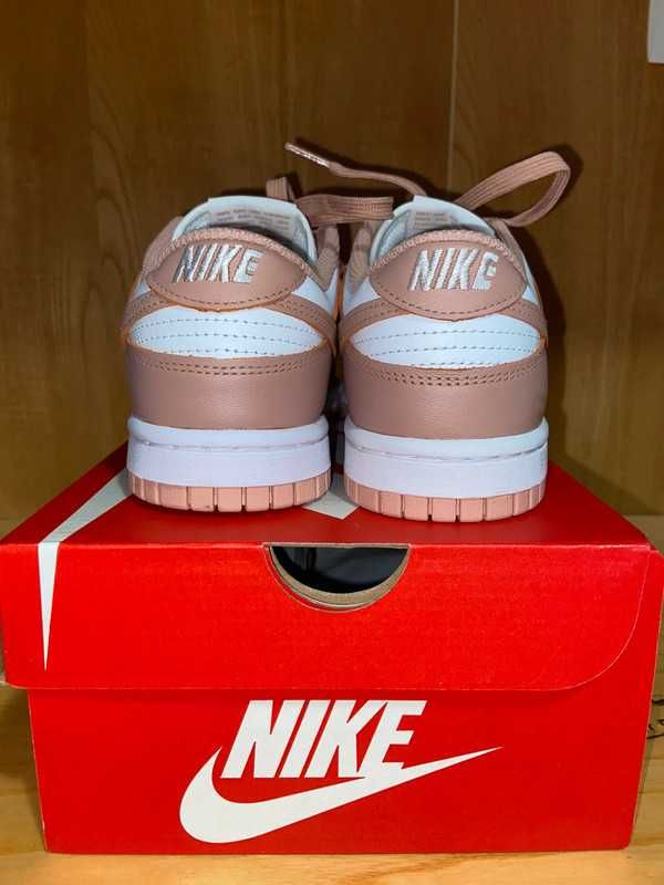 nike dunk  rose whisper 36,5