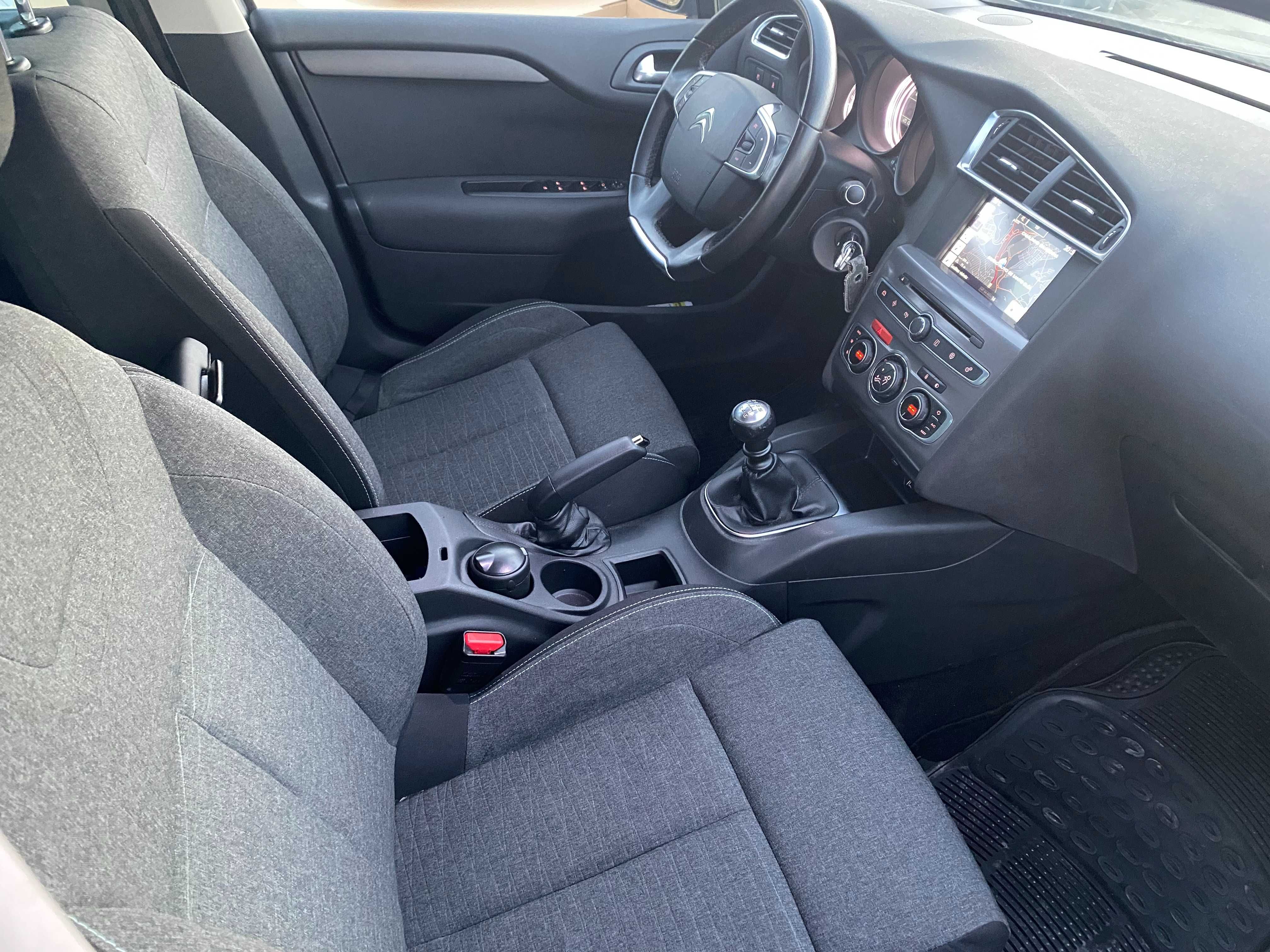 C4 1.6 BHdi 120Cv Versão Shine 17