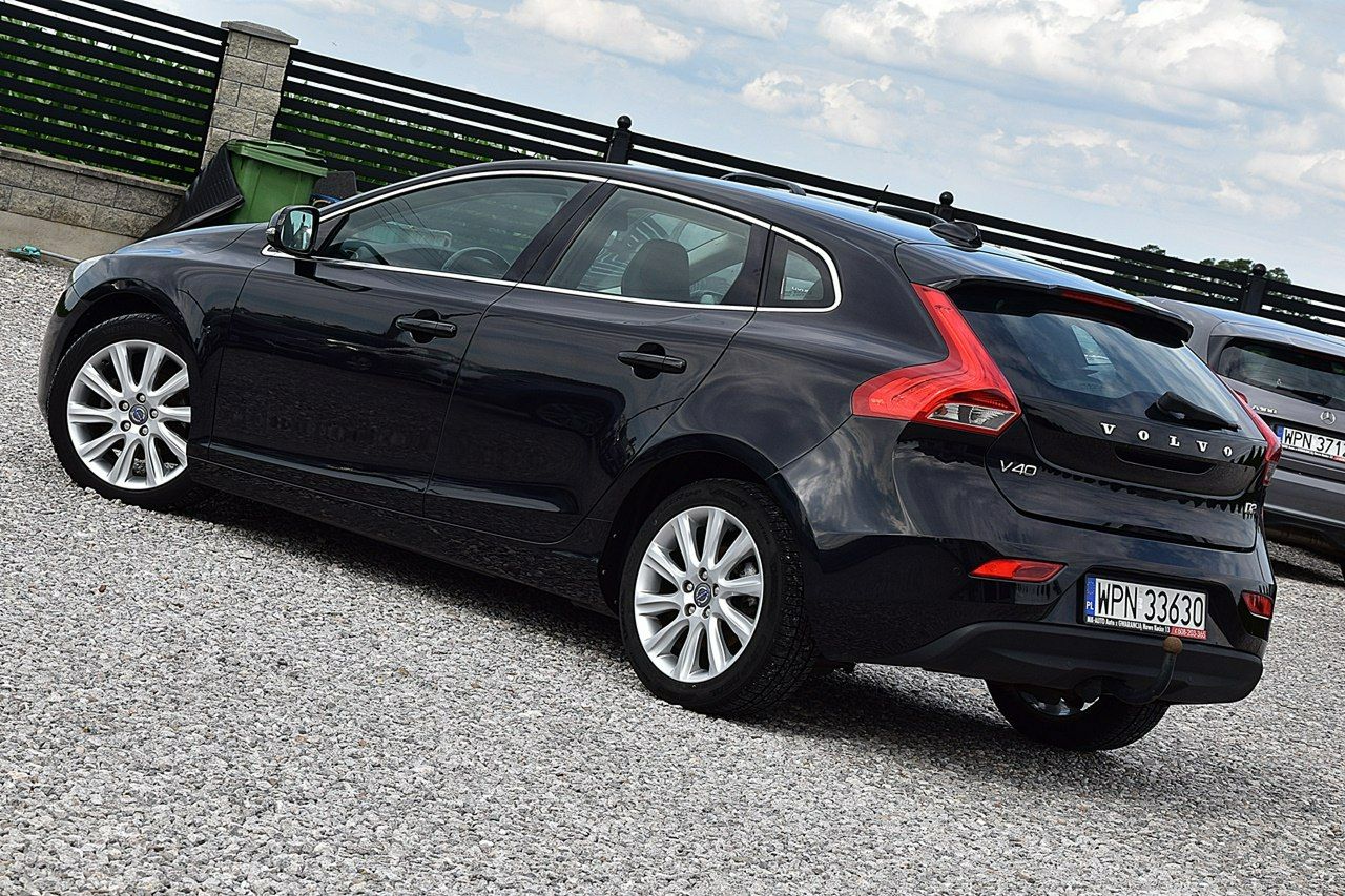 Volvo V40 1,6D2 116Km Led Pół-Skóra Navi Gwarancja