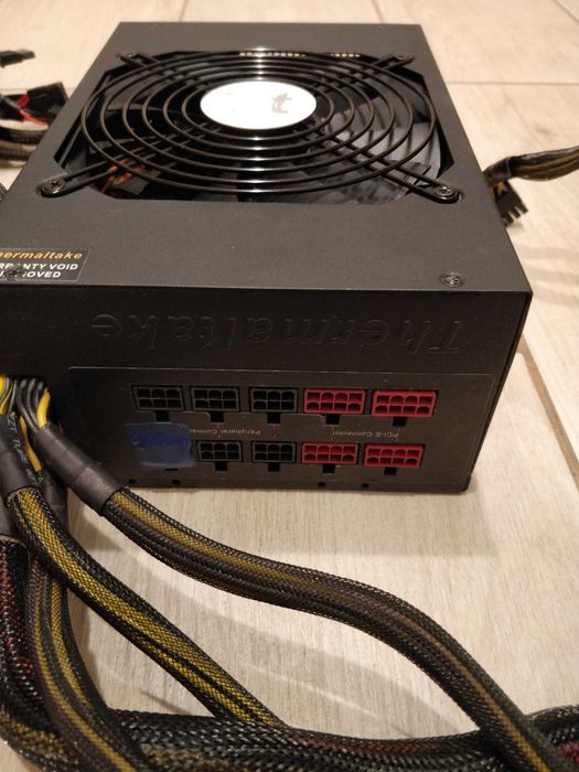Блок питания Thermaltake Toughpower 1500w 80 PLUS Silver