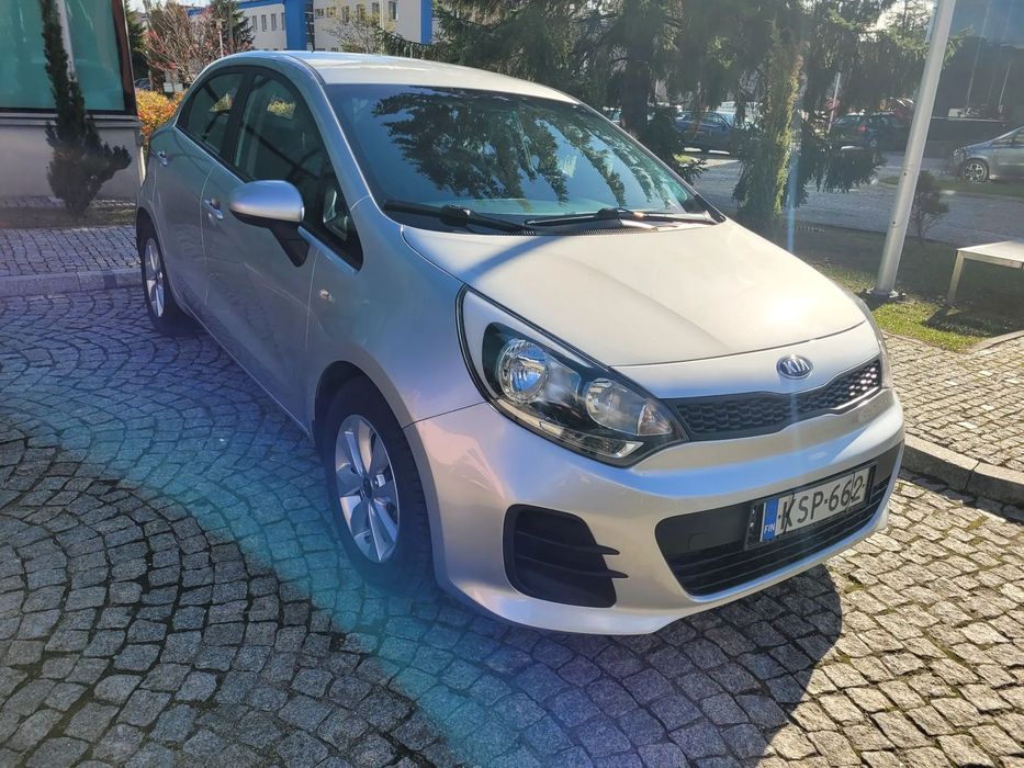 Kia Rio Kia Rio 1.2 b