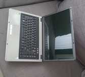 Laptop MAXDATA ECO 4510 IW – sprawny, Windows XP, zasilacz